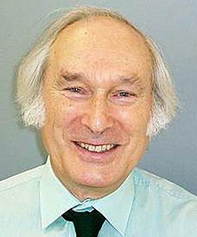 Dr Peter Newman Brooks