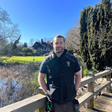 Gethin in Robinson gardens